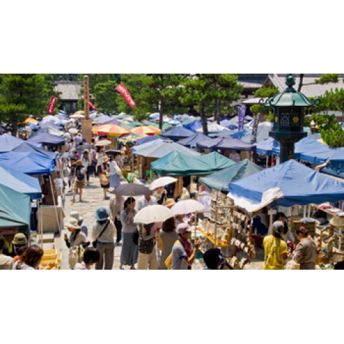 東寺 がらくた市 手作り市 11月 京都府 毎月第一日曜日 2020 11 01 2020 11 01に東寺出店運営委員会で行われる手作り市 クラフトフェア